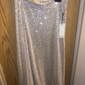 Cream w/ silver sequin 3/4 length skirt